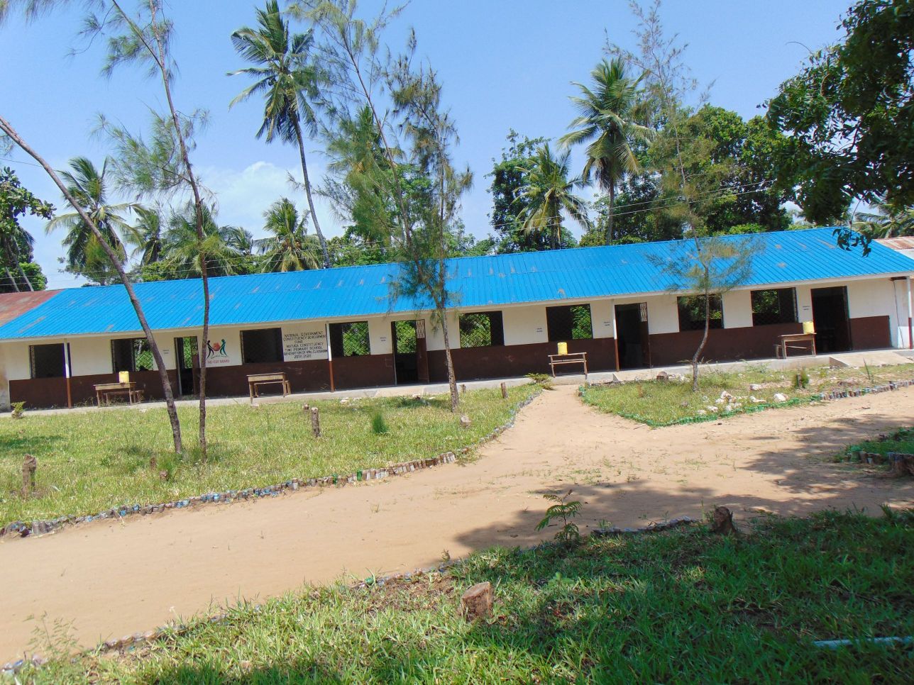 Renovation of 4 clasroom at Tiwi Primary School